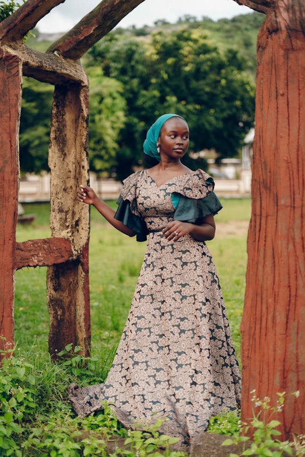 Achat robe africaine femme : élégance et tradition à prix réduit